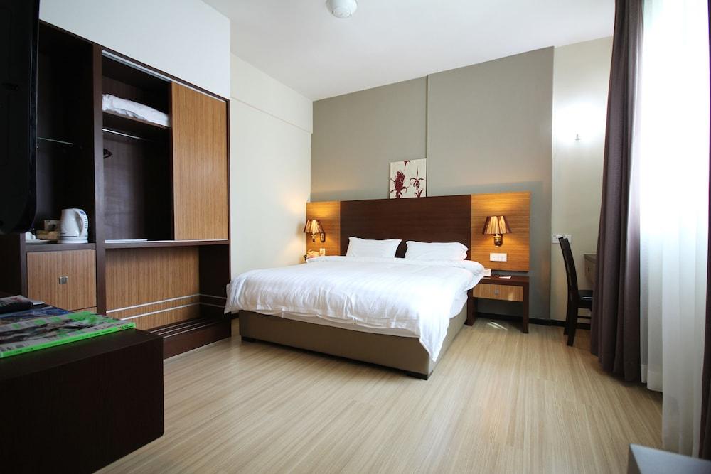Aroma Hotel Butterworth Bagian luar foto