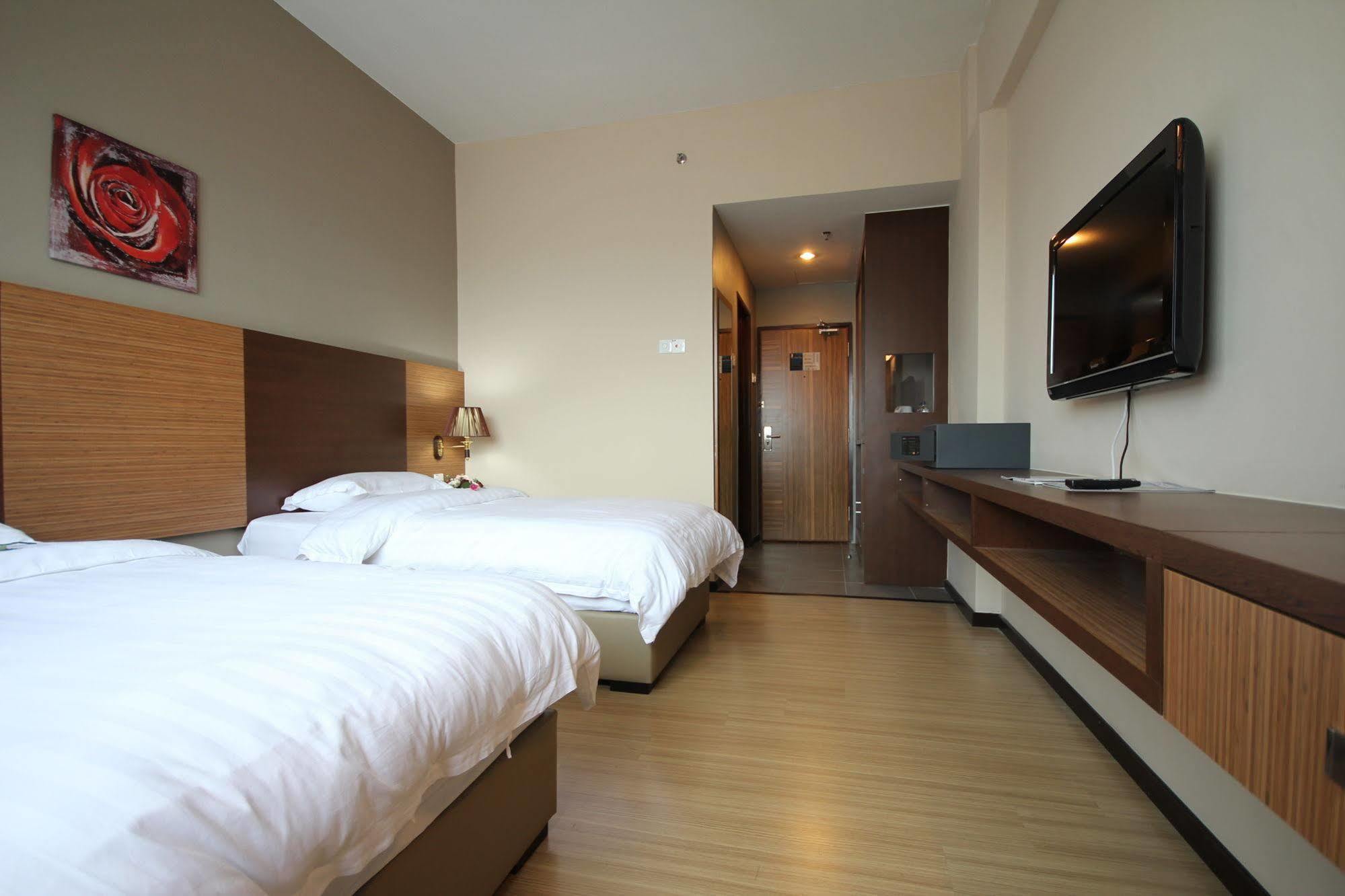Aroma Hotel Butterworth Bagian luar foto