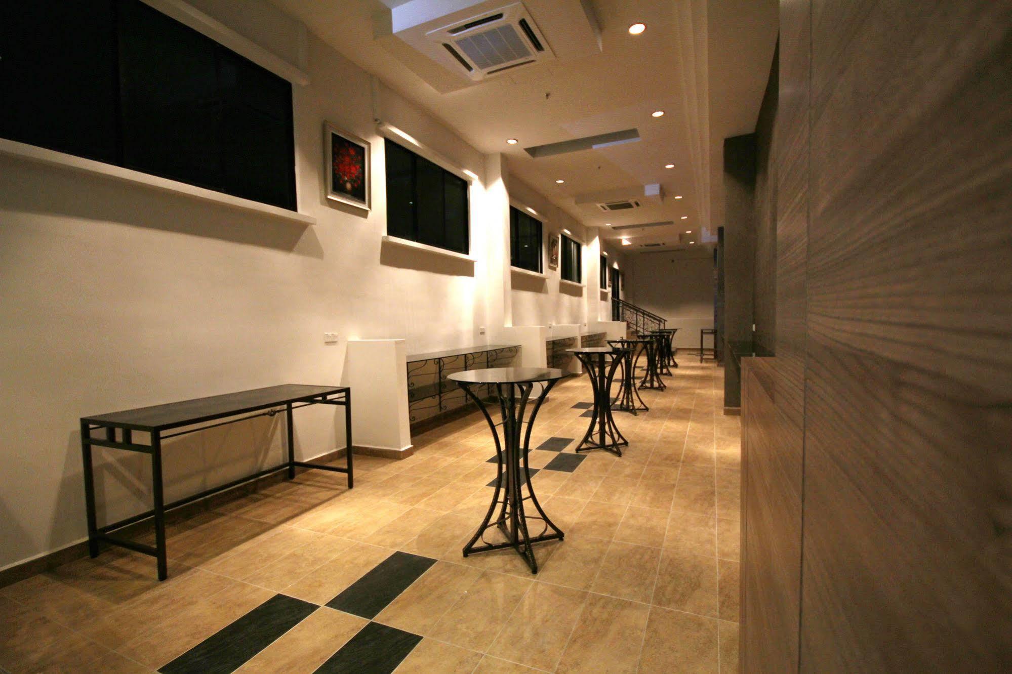 Aroma Hotel Butterworth Bagian luar foto