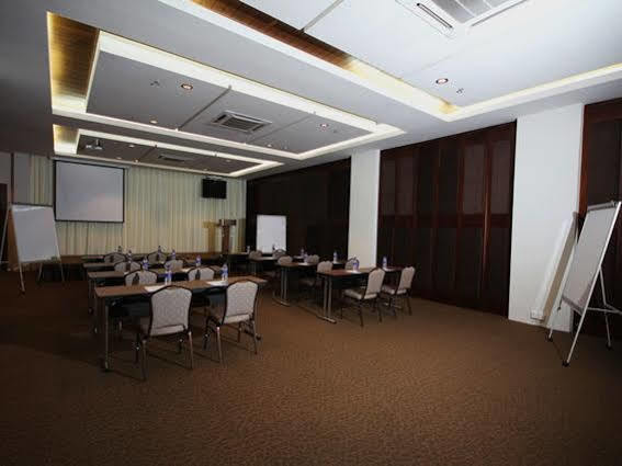 Aroma Hotel Butterworth Bagian luar foto
